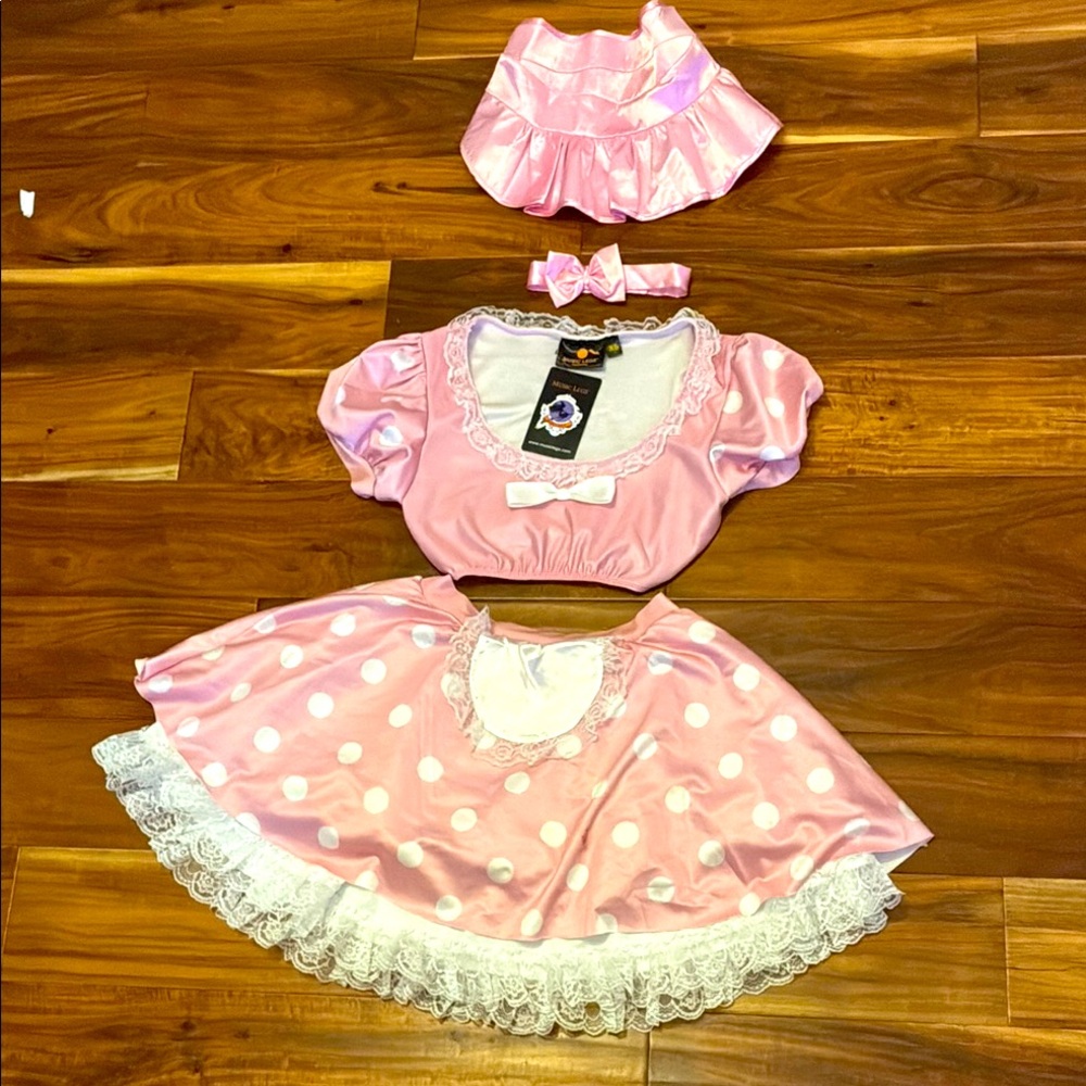 Pink Polka Dot Costume 4 PC Set✨